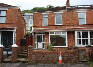 3 Bedroom Semi-detached house for rent