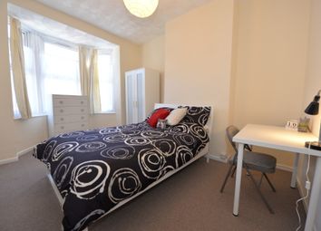 Thumbnail Terraced house for sale in Woodside Road., Southampton