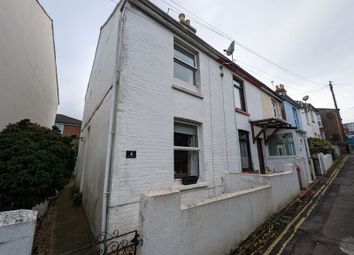 Thumbnail Semi-detached house to rent in Bank Gardens, Ryde