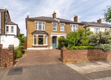 4 Bedrooms Semi-detached house for sale in Wheathill Road, London SE20