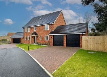 Thumbnail Detached house for sale in Lodge Close, Off Vicarage Lane, Long Bennington