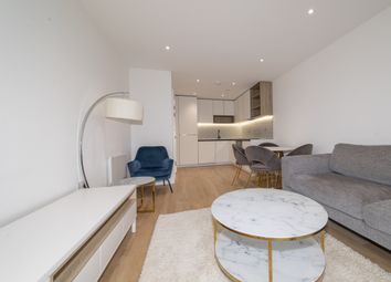 Thumbnail Flat to rent in Fairbank House, 13 Beaufort Square, London, Greater London