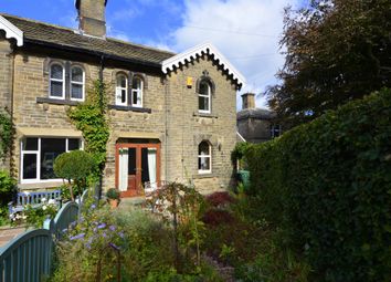 2 Bedrooms End terrace house for sale in Lower Greave Road, Wilshaw, Holmfirth HD9