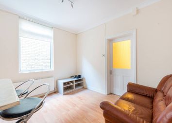 Thumbnail 1 bedroom flat to rent in Devonshire Road, Chiswick, London