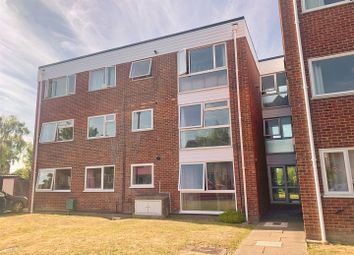 Thumbnail 2 bed flat for sale in Howard Court, Cambridge