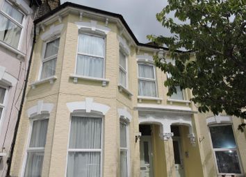 Thumbnail Room to rent in Duckett Road, London