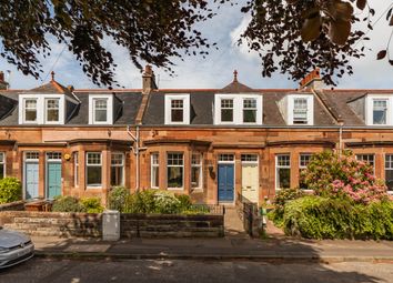 Property listing in Juniper Green, Edinburgh