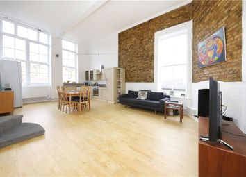 3 Bedrooms Flat to rent in Chelmer Road, Hackney, London E9