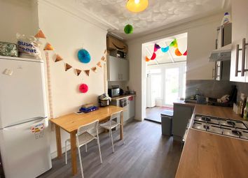 Thumbnail 6 bed terraced house to rent in Francis Avenue, Southsea