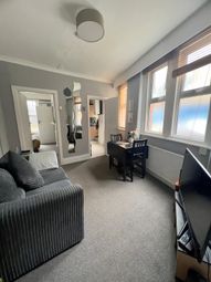Thumbnail Flat to rent in Muswell Road, London