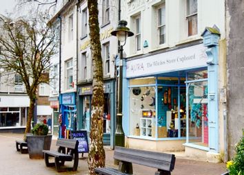 Thumbnail Retail premises to let in Nott Square, Carmarthen, Carmarthenshire