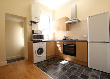 Thumbnail 2 bed flat to rent in Crescent Road, London