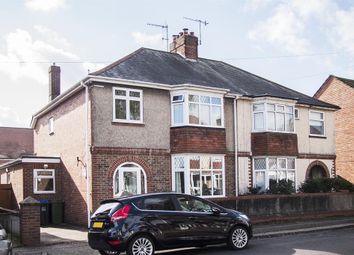 3 Bedroom Semi-detached house for rent