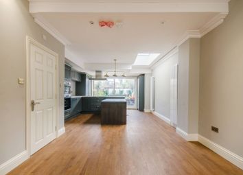 4 Bedrooms Terraced house for sale in Bexhill Road, Honor Oak Park SE4