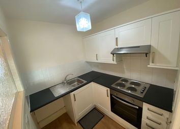 Thumbnail 1 bed flat to rent in Flat 3, Holderness Road, Hull