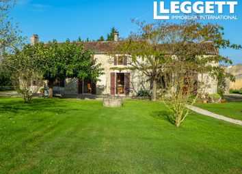 Thumbnail 5 bed villa for sale in Genouillé, Charente-Maritime, Nouvelle-Aquitaine