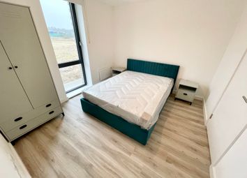 Thumbnail 2 bed flat to rent in Kimpton Road, Luton