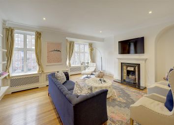 Thumbnail 4 bedroom property for sale in Flood Street, Chelsea