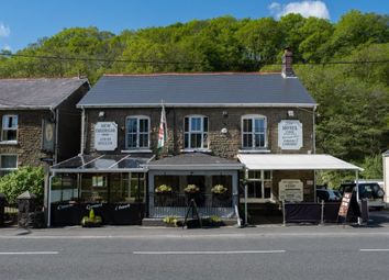 Thumbnail Pub/bar for sale in Upper Cwmtwrch, Swansea