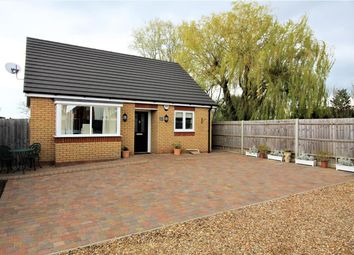 2 Bedrooms Bungalow for sale in Barford Road, Blunham, Bedford MK44