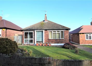 2 Bedrooms Bungalow for sale in Pinewood Drive, South Orpington, Kent BR6