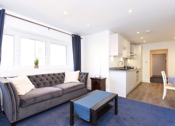 1 Bedrooms Flat to rent in Cockayne House, Woodley, Berkshire RG5