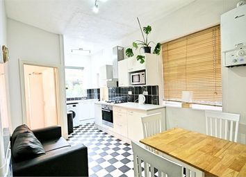 Thumbnail Flat to rent in Aigburth Mansions, London, Oval