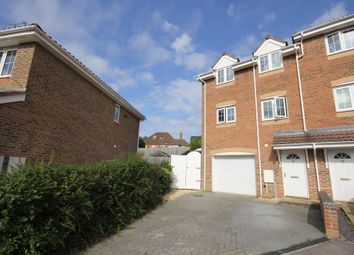 Thumbnail 3 bed town house for sale in Badgers Copse, Park Gate, Southampton