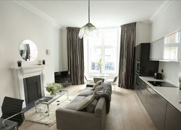 Thumbnail 1 bed flat to rent in Welbeck Street, London