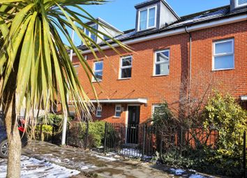 3 Bedroom Town house for sale