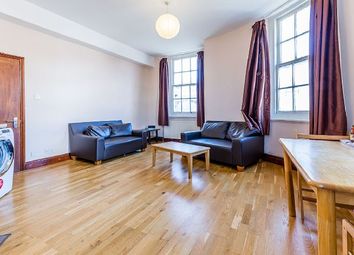 2 Bedrooms Flat to rent in High Road, London N22