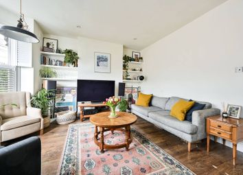 Thumbnail Flat to rent in Hadyn Park Road, Wendell Park, London