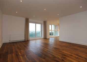 Thumbnail 2 bed flat to rent in Marine Drive, Rottingdean, Brighton