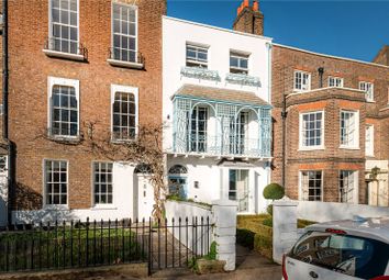 Thumbnail Terraced house to rent in Kew Green, Kew, London