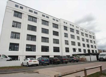 Thumbnail Flat to rent in The White Building, Town Centre, Basingstoke, Hants