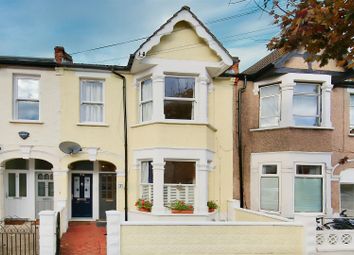 2 bed maisonette for sale in Strathville Road, London SW18