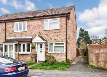 2 Bedrooms End terrace house for sale in Matthey Place, Crawley RH10