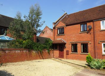 Thumbnail Semi-detached house to rent in Fishers Field, Buckingham