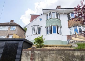 4 Bedrooms Semi-detached house for sale in Castlewood Drive, London SE9