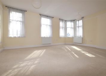 2 Bedrooms Flat to rent in Streatham High Road, London SW16