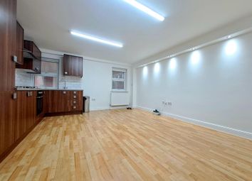 Thumbnail 1 bed flat to rent in Ravenscourt House, 117-123 Askew Road, London