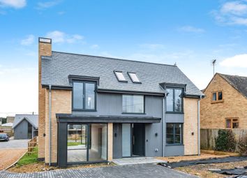 Thumbnail Detached house for sale in Ronroe Close, Ducklington, Witney