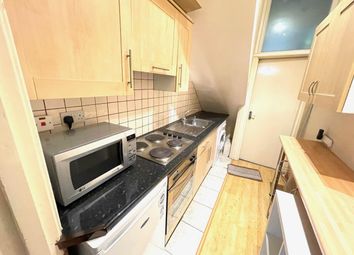 Thumbnail Flat to rent in High Street, London