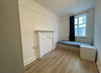 Thumbnail Room to rent in High Street, Croydon