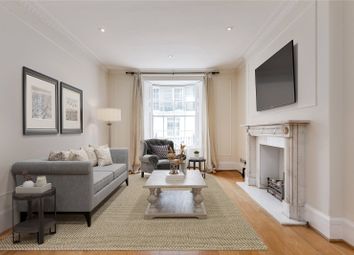 South Kensington - End terrace house to rent