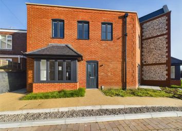 Thumbnail Town house for sale in Sompting, Lancing