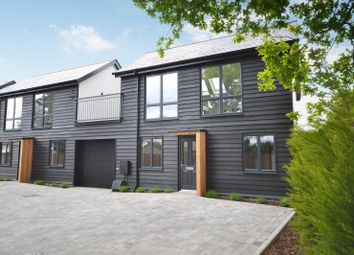 2 Bedroom End terrace house for sale