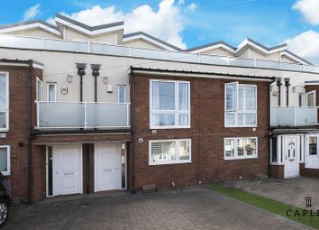 Property For Sale In Smeaton Road Woodford Green Ig8 Buy Properties In Smeaton Road Woodford Green Ig8 Zoopla