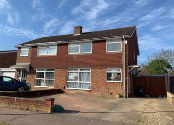 Thumbnail Property to rent in Arundel Drive, Bedford