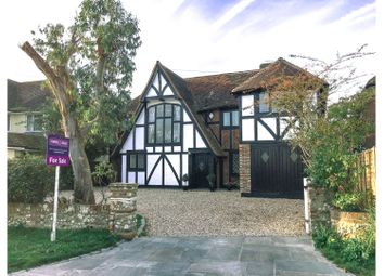 5 Bedrooms Detached house for sale in Crossbush Road, Felpham PO22